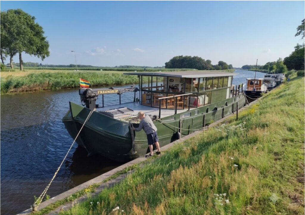 Freonskip 1900